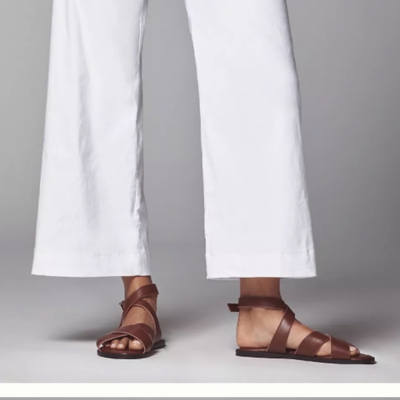 The Colette White Scallop-Pocket Wide-Leg Pants by Maeve - Picture 5 of 5